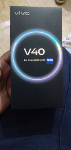 vivo v40 ,,non active purple color ,,10by10