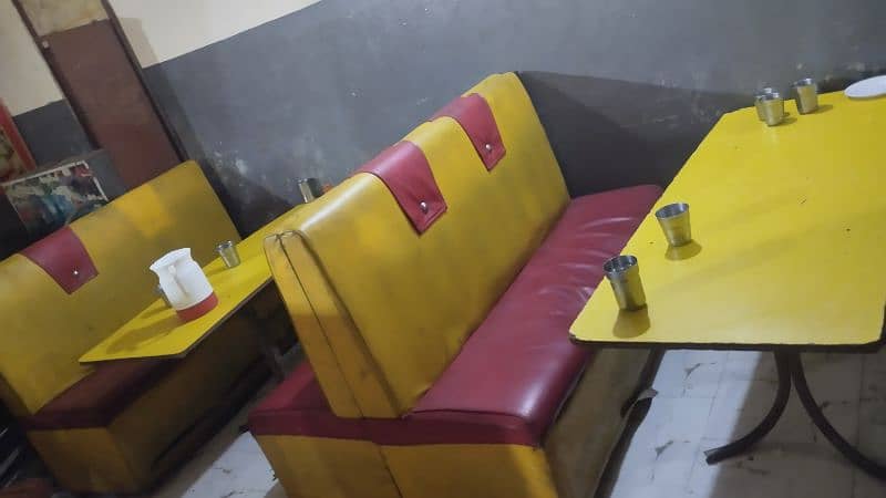 Resturant sofa use condition 4