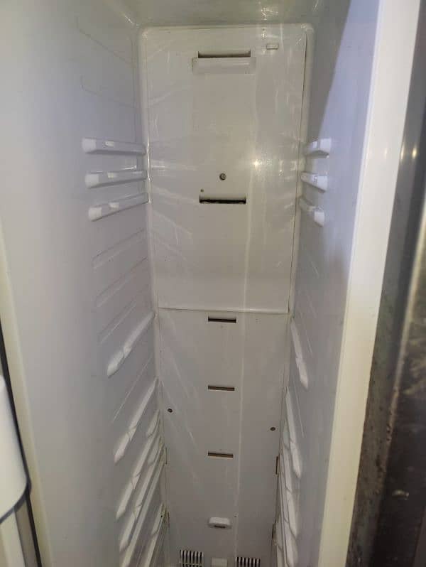 Samsung double door refrigerator  dual flow 15