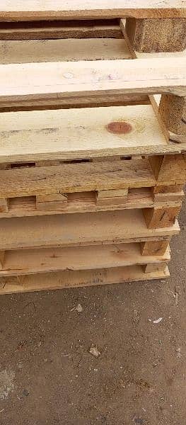 Pallets 0