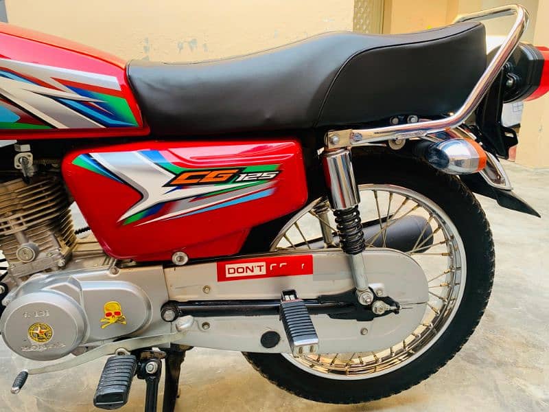 Honda 125 2022 9