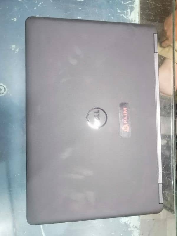 DELL CORE I-7 5TH GEN IN NEAT CONDITION 0