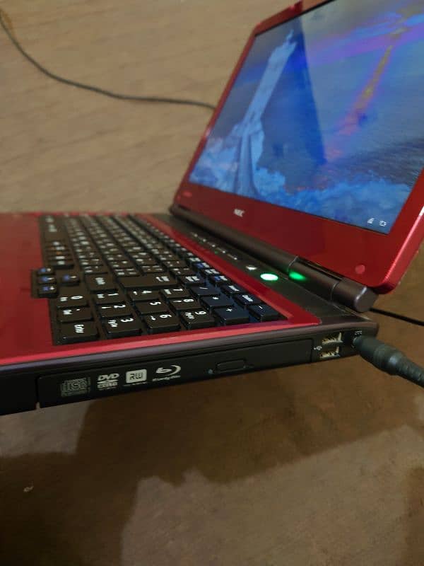 NEC laptop 12