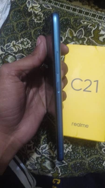 Realme c21 5