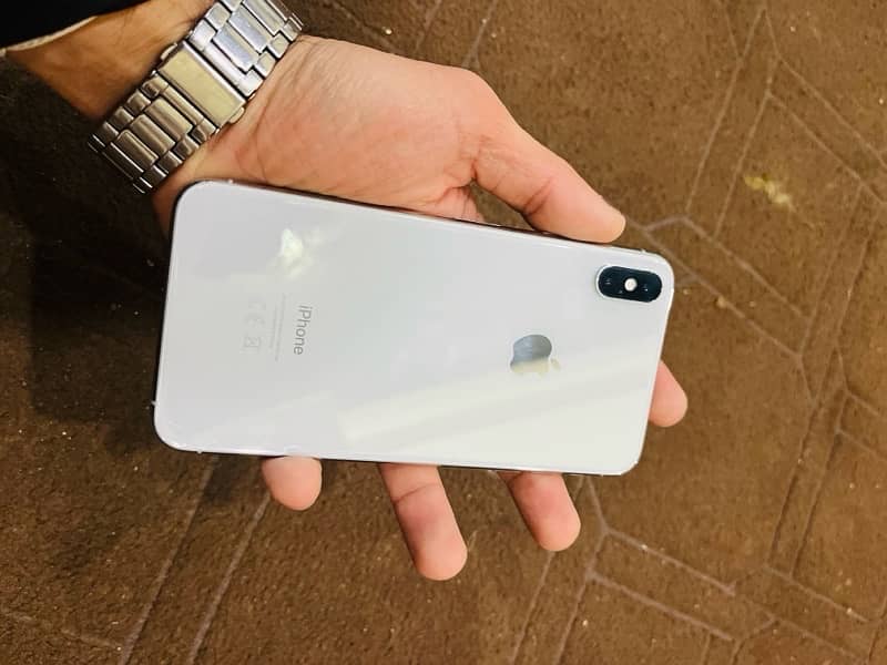 Iphone xsmax Pta approved 1