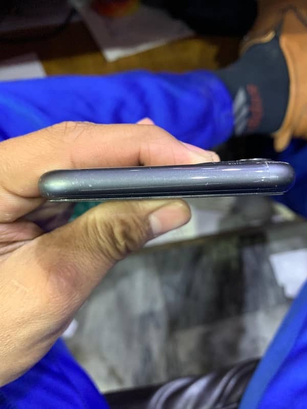 iPhone 11 Jv 64gb panel original replaced with other iPhone 11 2