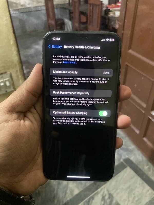 I phone 11 pro max 256gb PTA Approved 0