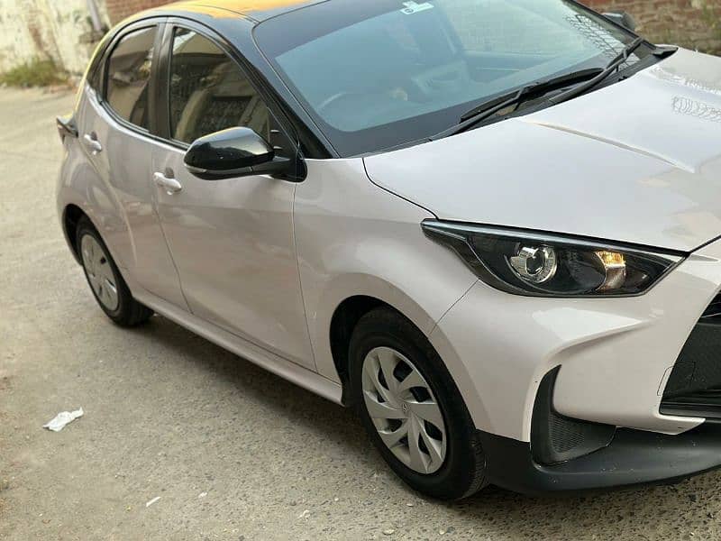 Toyota Yaris 2021 6