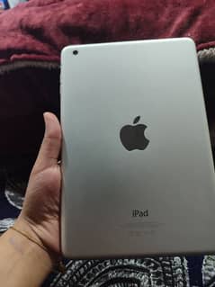 Apple Ipad Air 1 with 9.7 inches 32 gb