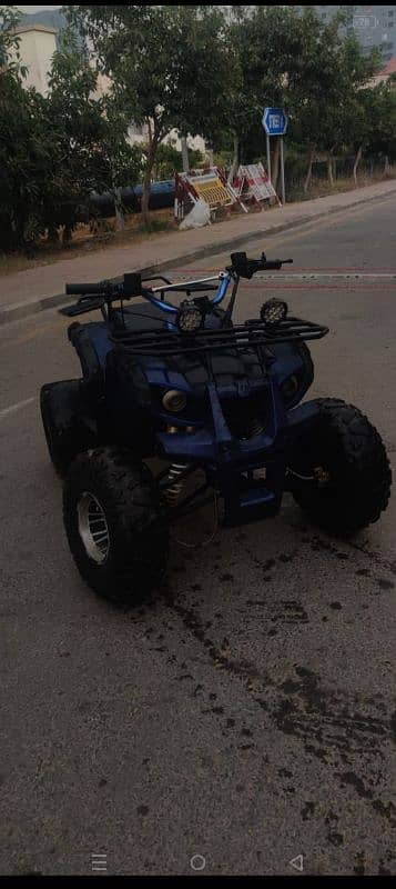 ATV qaud bike (exchange possible with i phone) 1