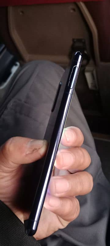 Sony Experia 5 mark 2 10/10 condition 8 128 03054393459 4