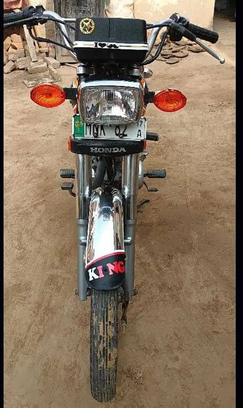 honda golden number Mnk 82 for sale contact no 03301745897 2