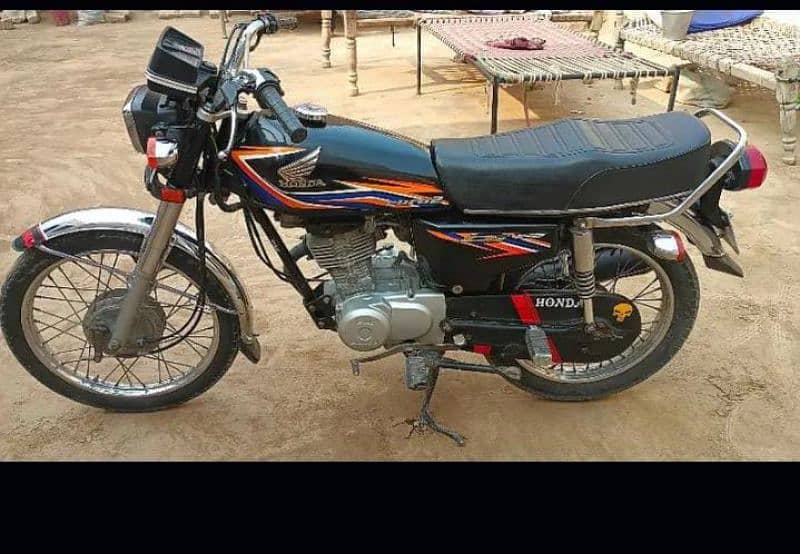 honda golden number Mnk 82 for sale contact no 03301745897 4