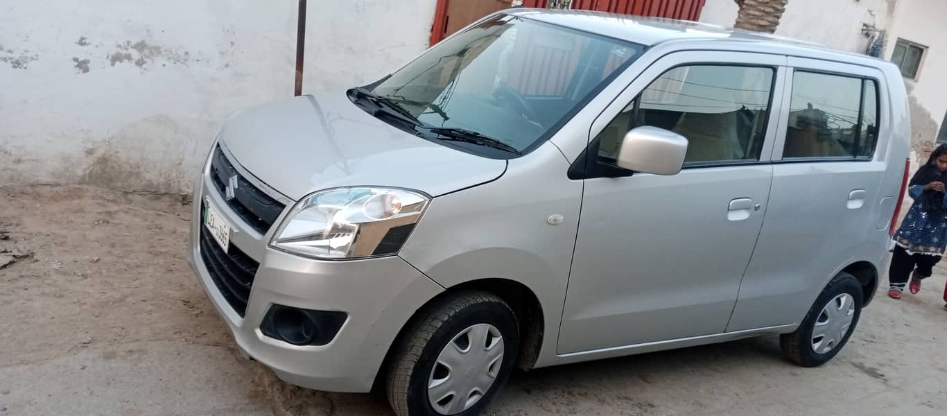 Suzuki Wagon R VXL 2017 Model Available for Sale 0