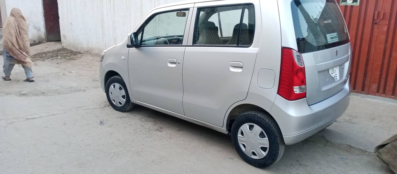 Suzuki Wagon R VXL 2017 Model Available for Sale 4