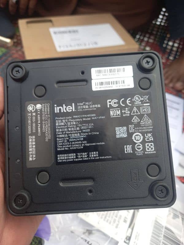 Intel NUC 11 NUC11PAHi7 Panther Canyon Mini PC, i7-11gen 2