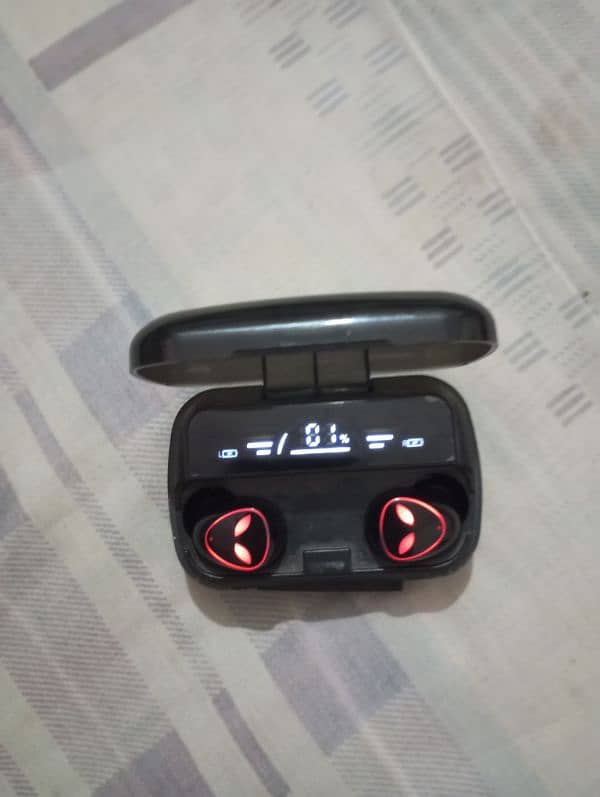 M20Tws earbuds 1