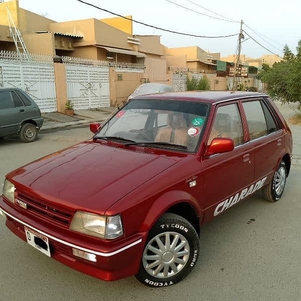 Daihatsu Charade 1985 0