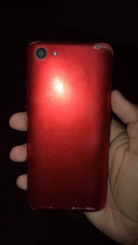 Vivo Y81s 6/128 mai hai 0