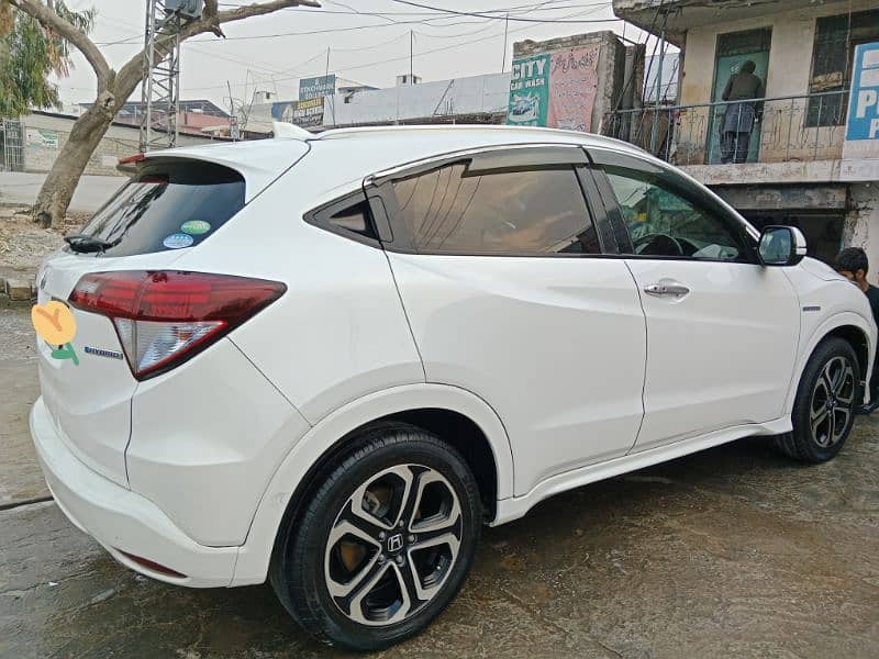 Honda Vezel 2015 8