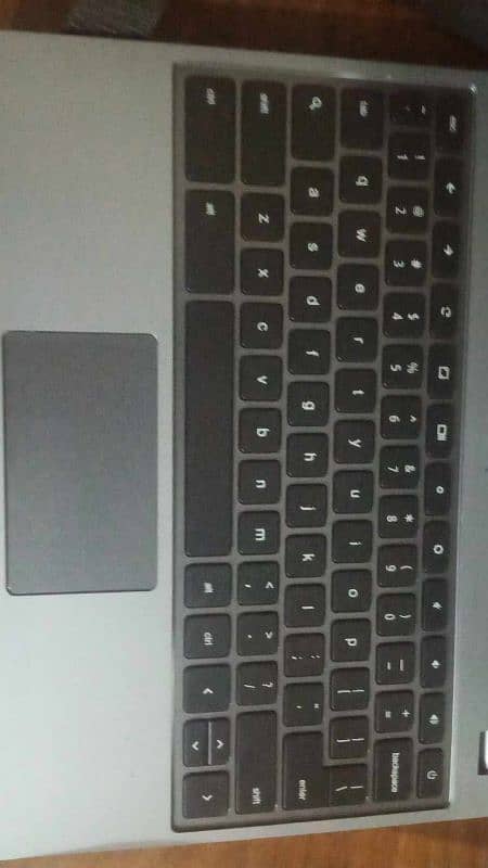 Acer C740 | 4 GB Ram | 128 GB SSD | 4