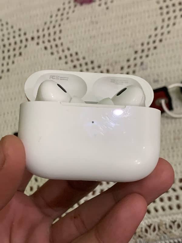 Apple airpods pro 2 1