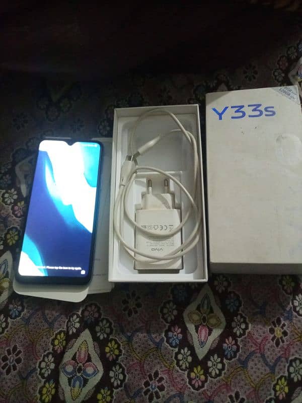 Vivo y33s condition 10.9 battery good all OK 9