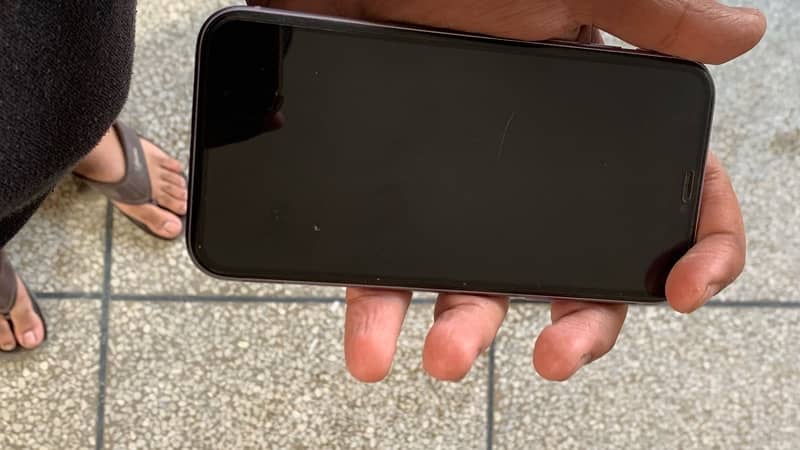 iphone 11 10/10 non pta ( not jv ) 0