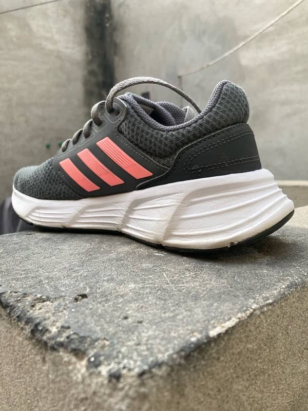 Original Imported Adidas Cloudfoam shoes 7