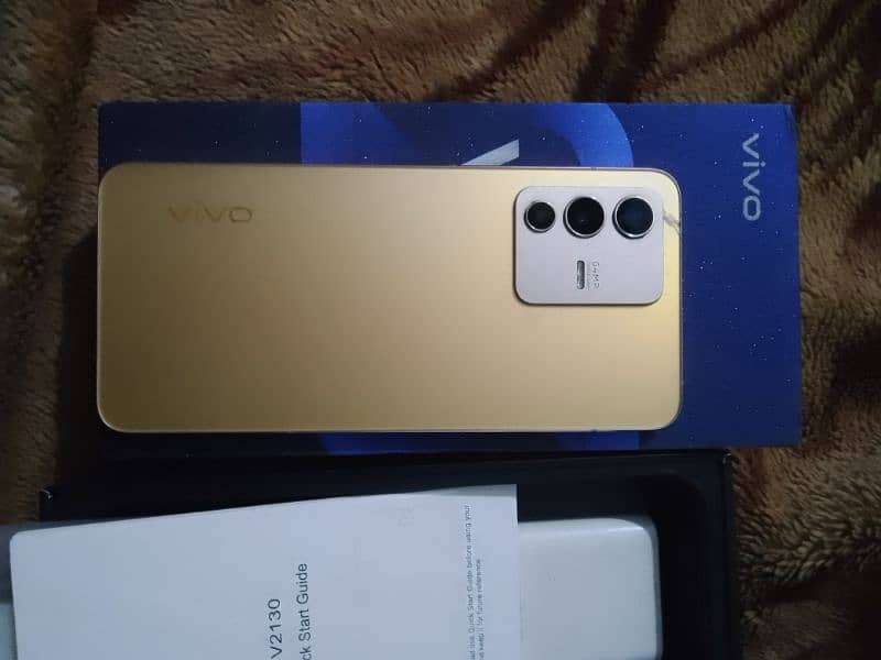 Vivo v23 5G vivo 20GB ram 256GB rom 2