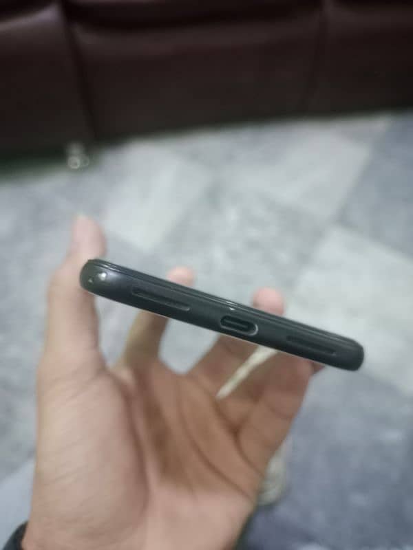 Google pixel 4xl All okay (03198571486) 5