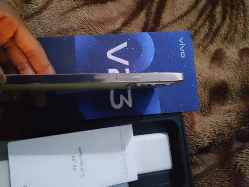 vivo v23 5G 20gb ram 256gb rom 8