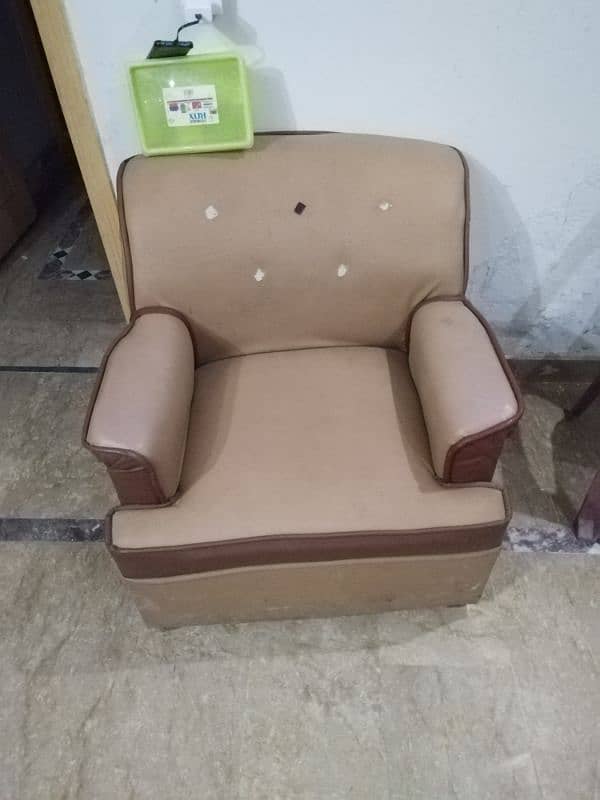 7 seater urgently sale 4