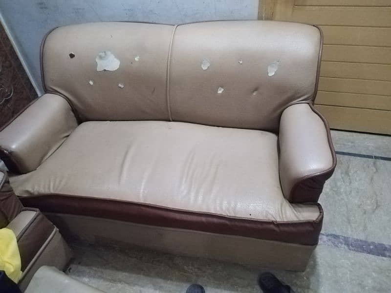 7 seater urgently sale 5