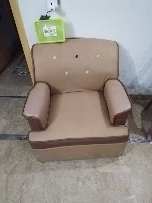 7 seater urgently sale 7