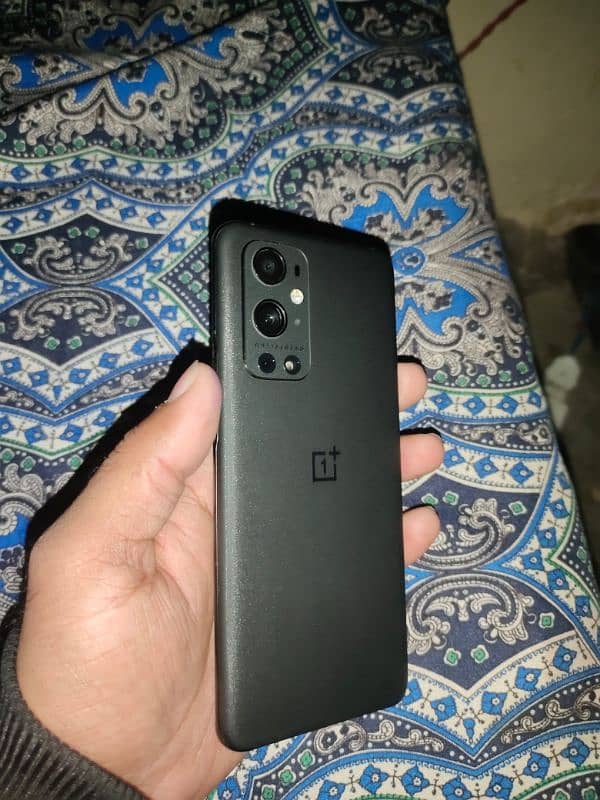 OnePlus 9 Pro  12GB+12GB / 256GB 0