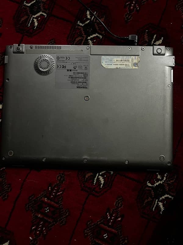 Toshiba ultrabook corei5 3rd gen 2