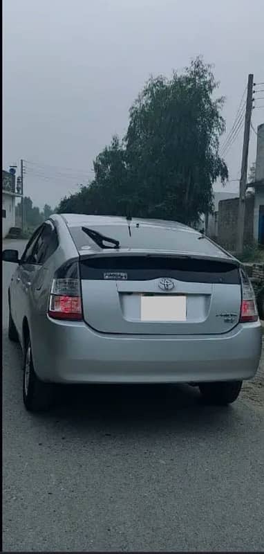 Toyota Prius 2005 4