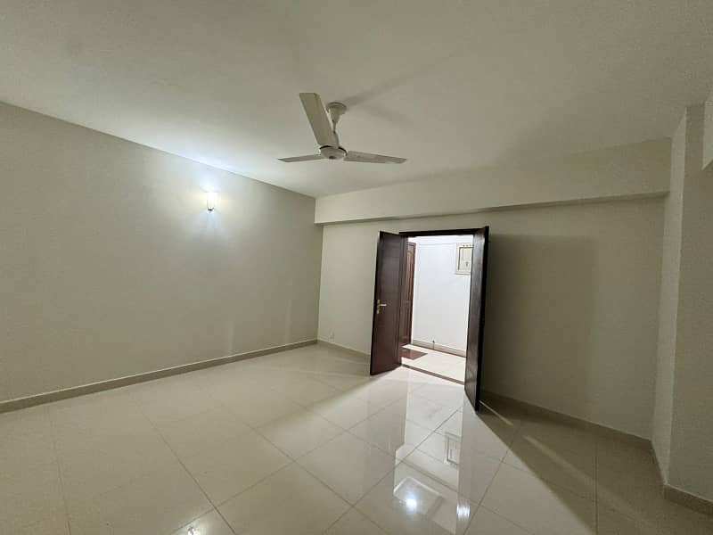 Jameel Sons Real Estate Offers 10 Marla Flat Is Available For Rent In Askari 11 Sector B At Super Hot Location 18