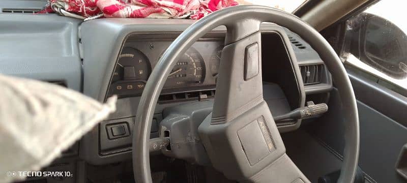 Nissan Sunny 1983 6