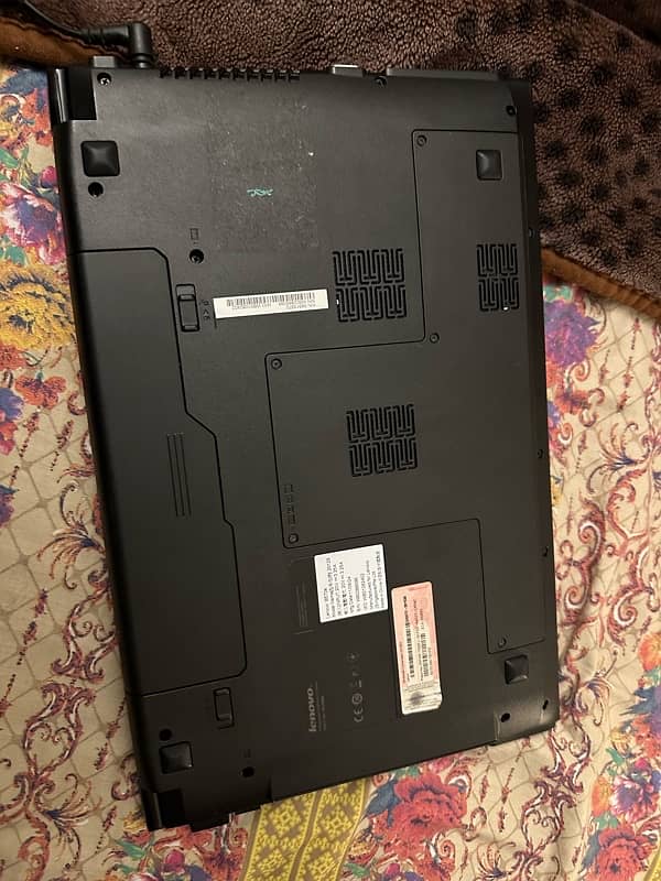 Lenovo Laptop Core i3 2nd Gen 5