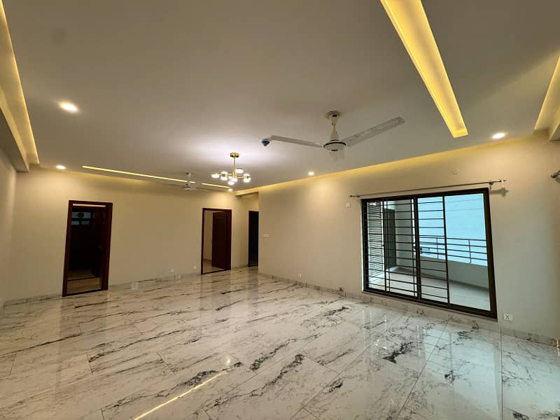 Jameel Sons Real Estate Offers 10 Marla Flat Is Available For Rent In Askari 11 Sector B At Super Hot Location 21