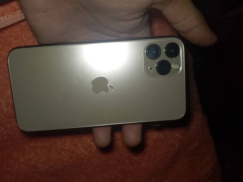 iphone 11 pro , factory unlocked , Face id Ok , 256GB 3