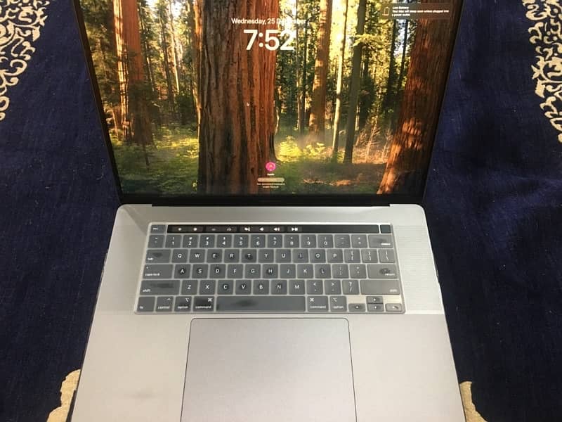 MAC book pro 2019 32/512 GB 1