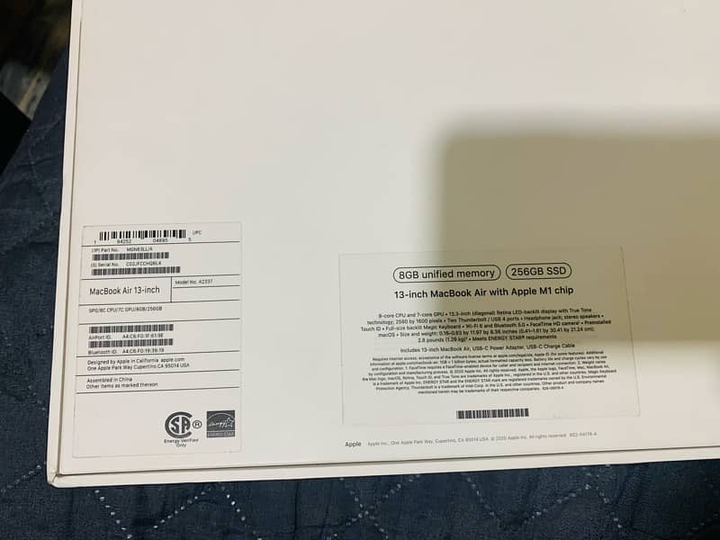 MacBook Air M1 8/256 new 1