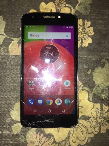 Moto E4 0