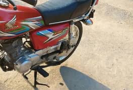 HONDA CG-125 2023 RED MINT CONDITION