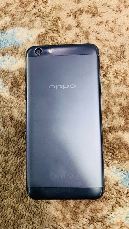 oppo F3 4gb ram 64 gb h 0