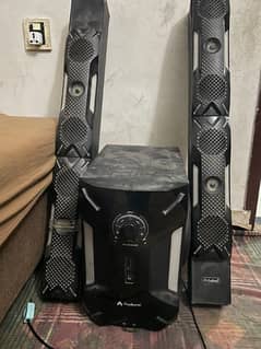 AUDIONIC RB-106 SPEAKERS