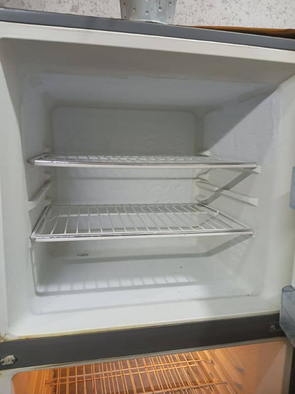 Haier fridge large(family size) 1